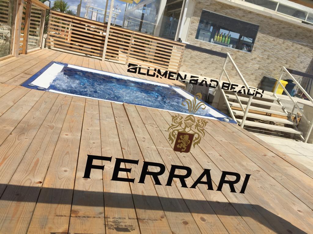 Апартаменты Blumen Bad Beach Метапонто Экстерьер фото